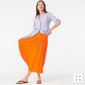 Pleated Sweater Skirt Bright Persimmon NWT 🧡🍂🍁